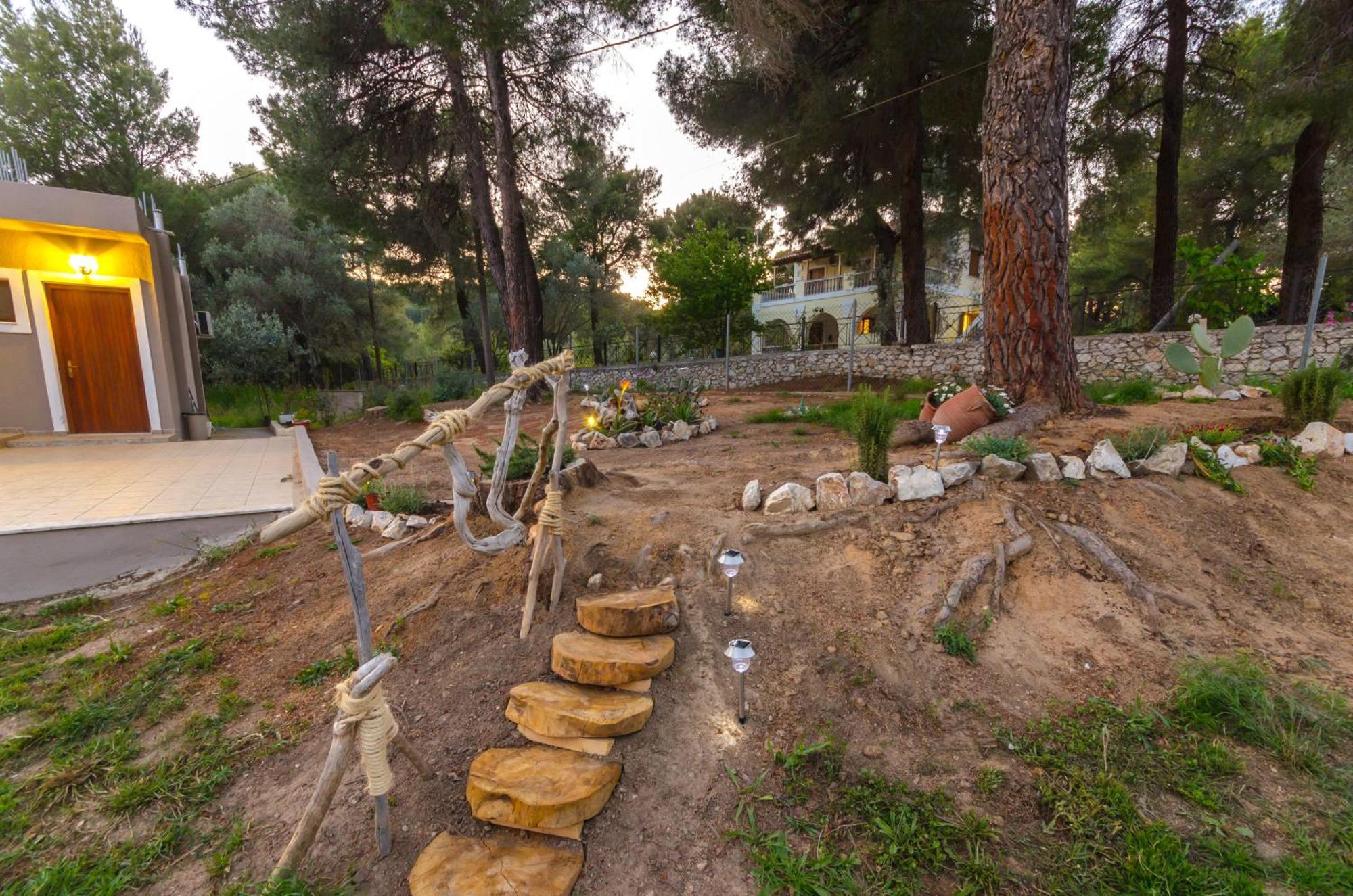 Forest Resort Suites Skiathos Troulos Exterior foto